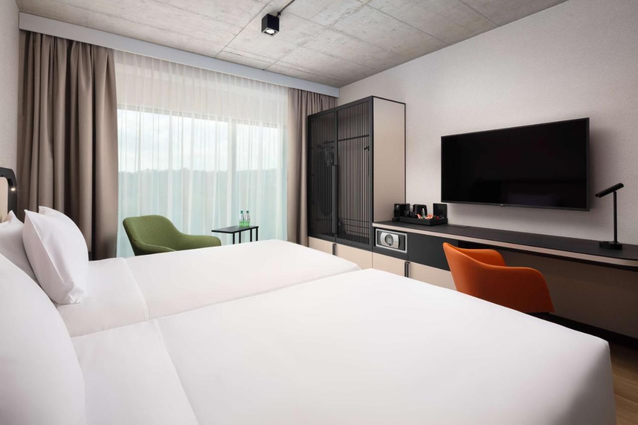 Twin Room,1338777983:JPEG